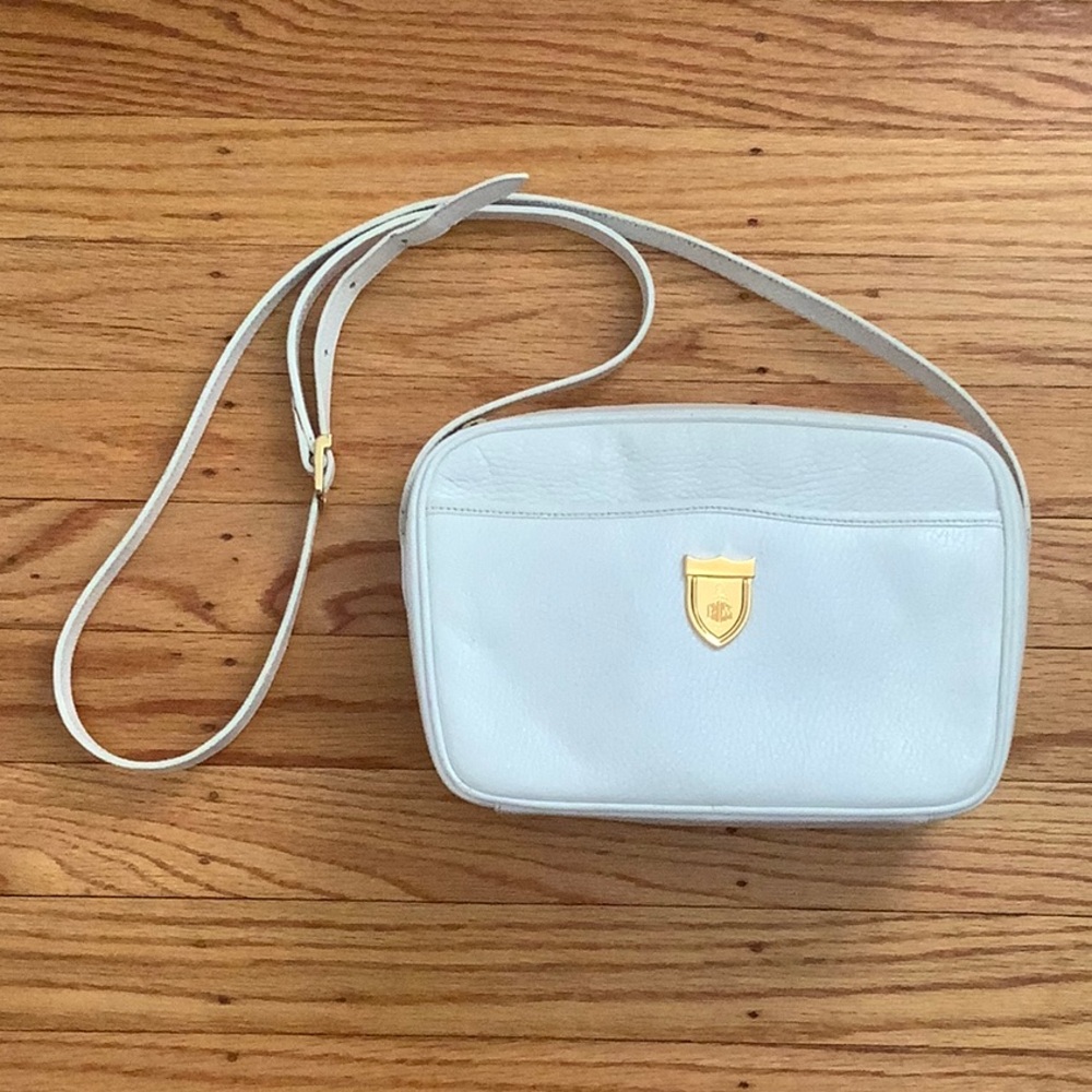 Mark Cross Vintage White Pebbled Grain Leather Crossbody Bag Italy